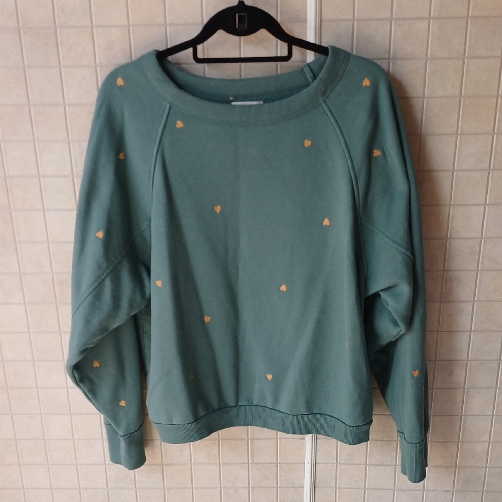 Universal Threads Heart Patterned Sweater - Picture 1 of 7